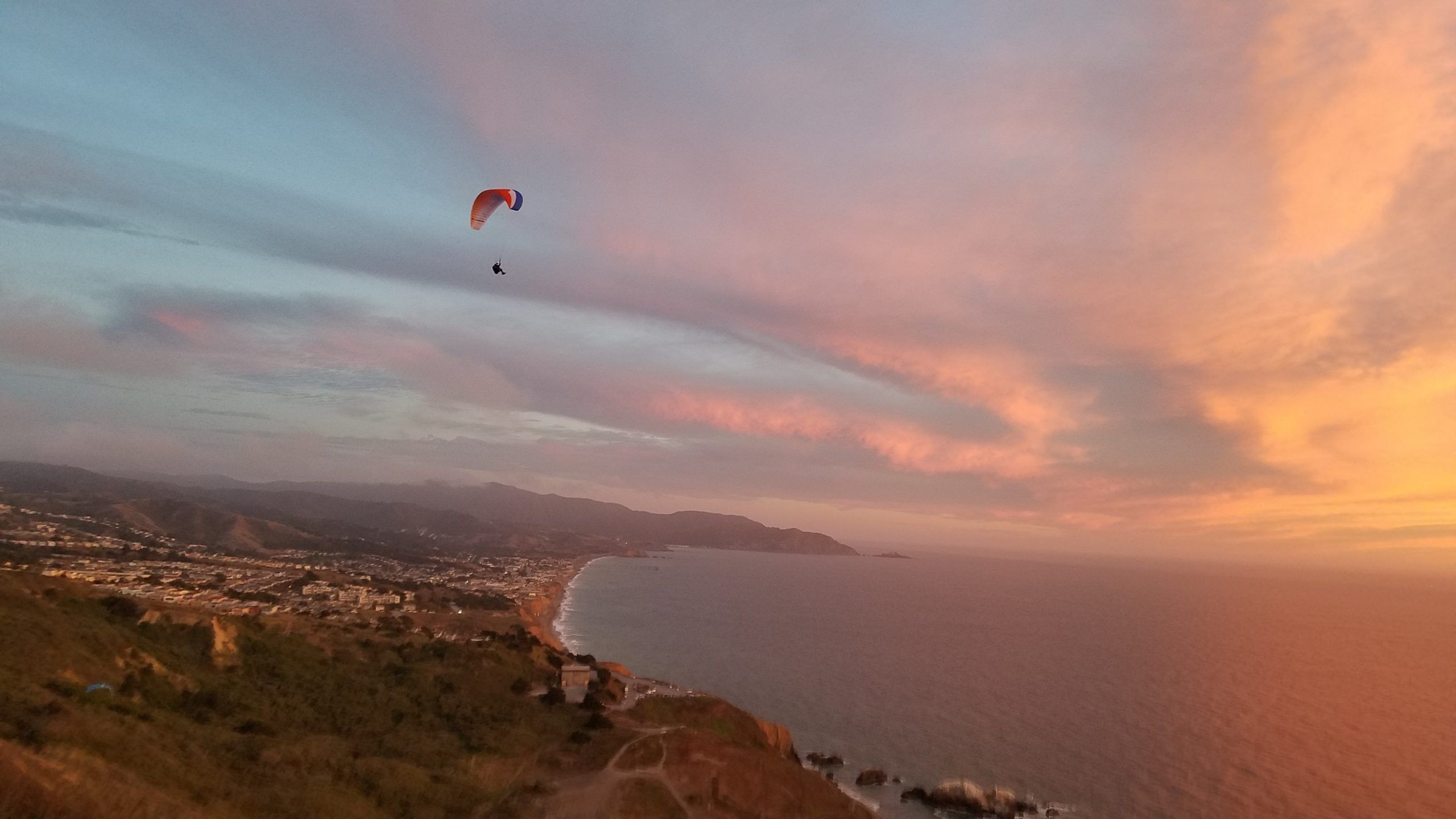 Paragliding over Pacifica beach
