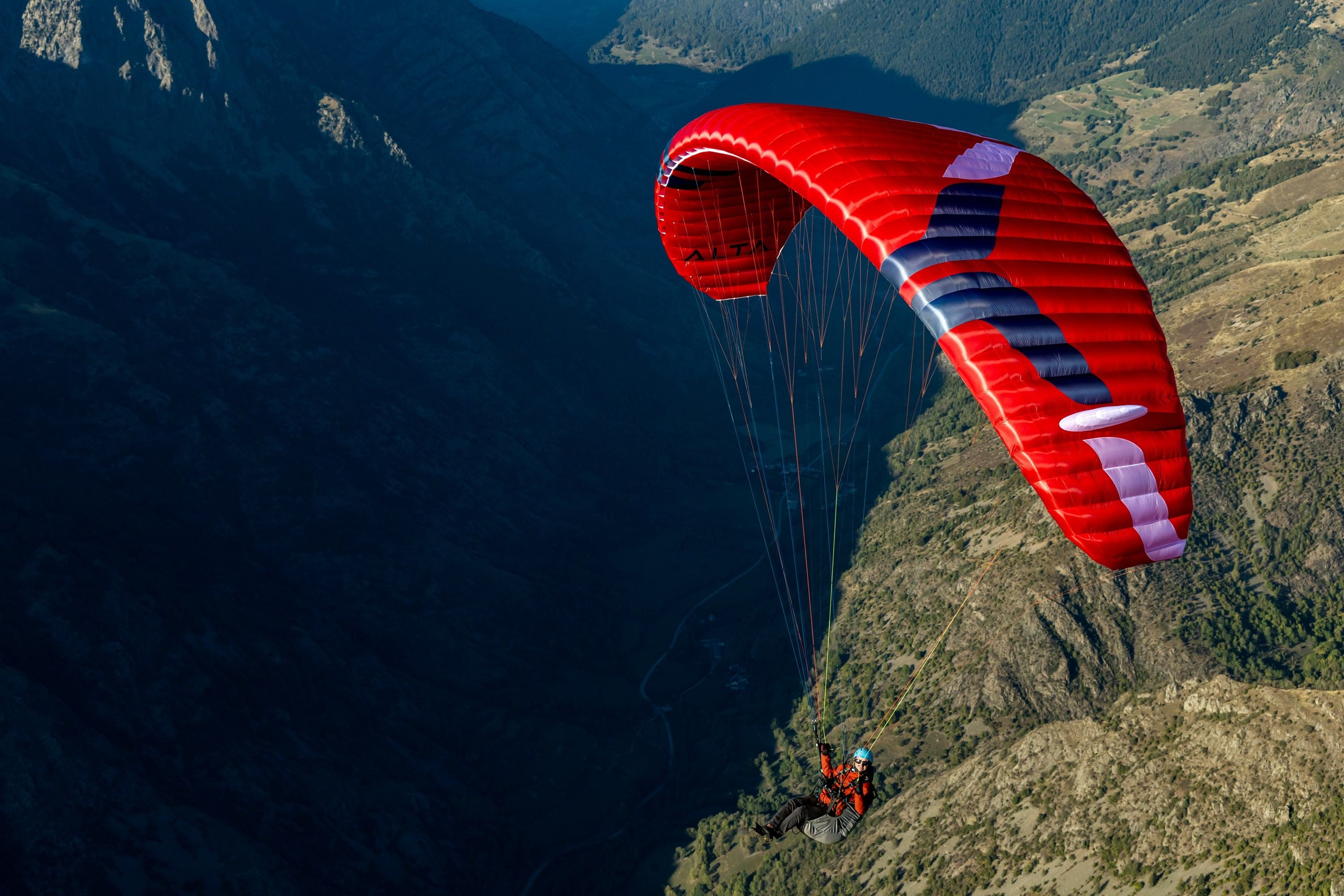 Ozone Alta GT Paraglider